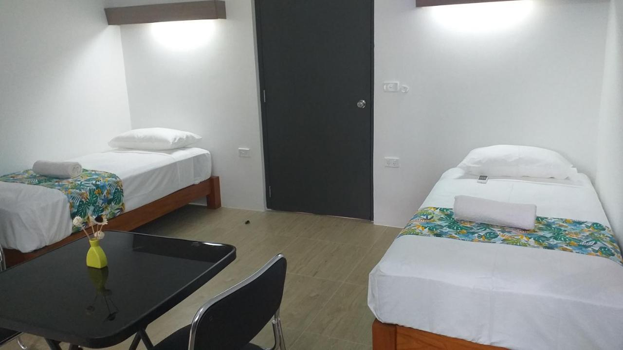Island Accommodation 68 Extension Street 苏瓦 外观 照片